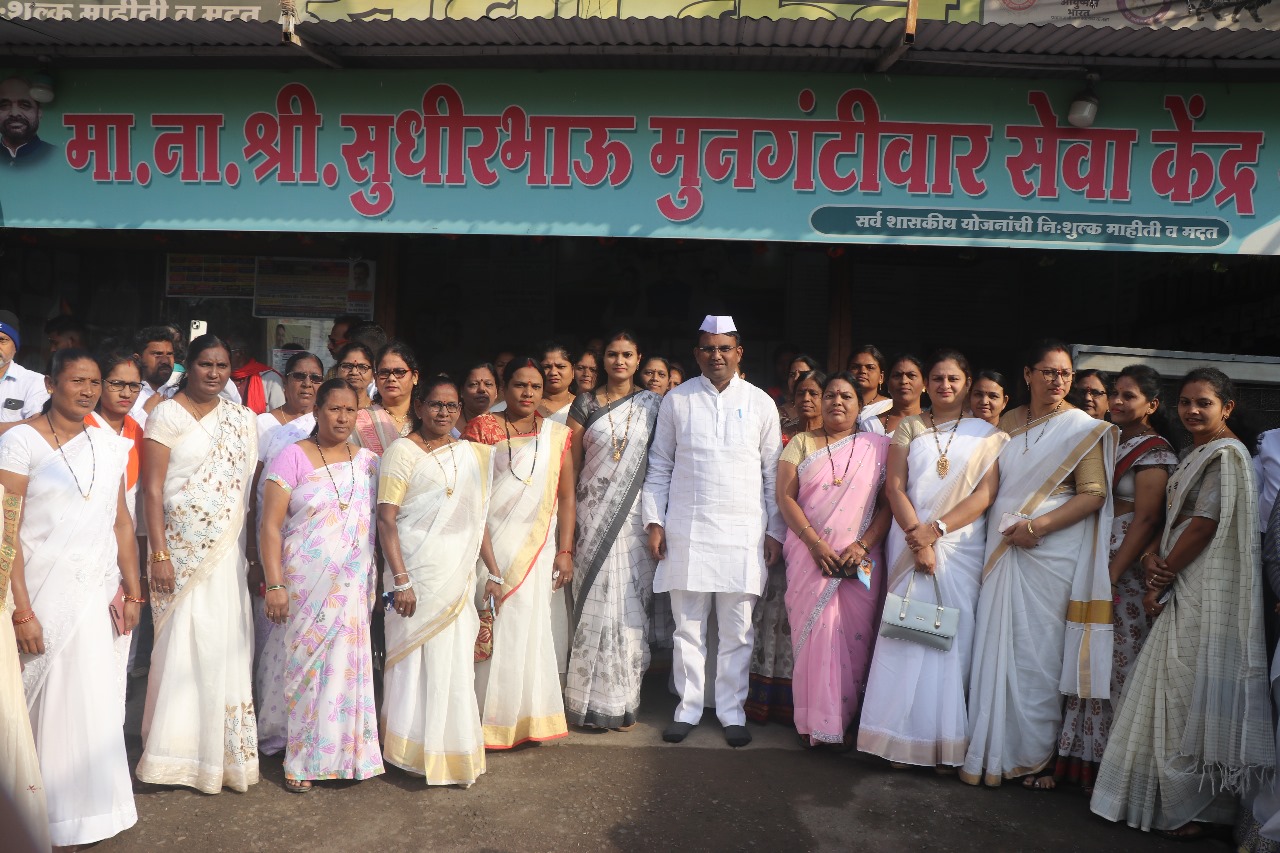 नामदार सुधीरभाऊ मुनगंटीवार सेवा केंद्रात प्रजासत्ताक दिन उत्साहात