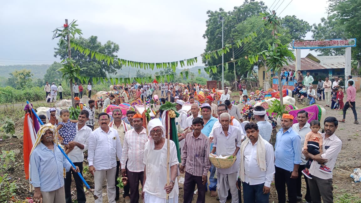 अडकोली येथे बैलपोळा सण उत्साहात साजरा